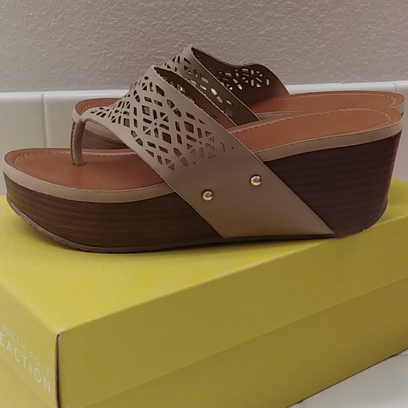 Kenneth Cole platform/7 - Picture 6 of 8